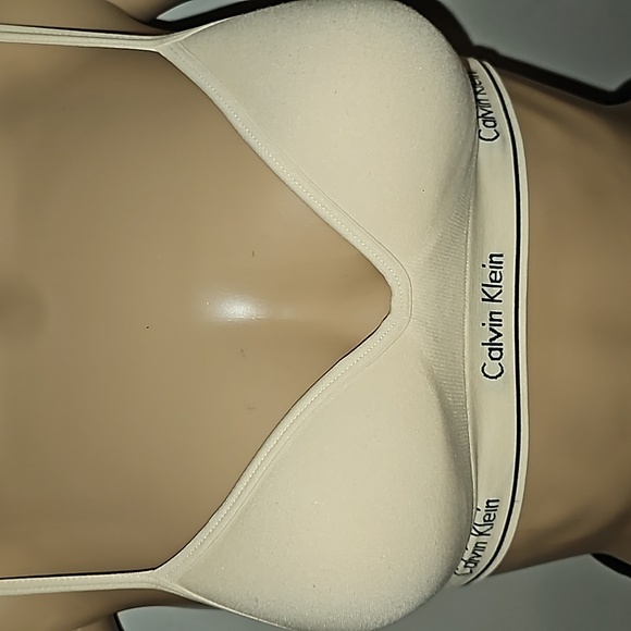 Calvin Klein Seamless Wireless Bra Padded Cups Modern Cotton 32A NWOT - Picture 3 of 12